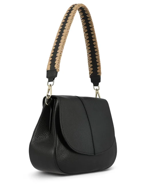 Innue Handbags