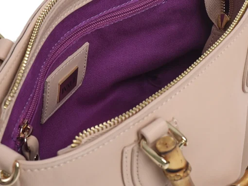 Innue Handbags