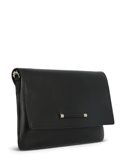 Innue Handbags