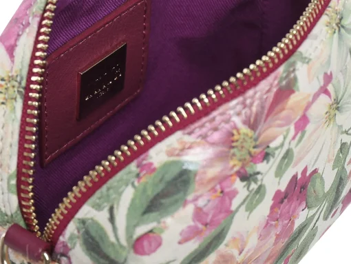 Innue Handbags